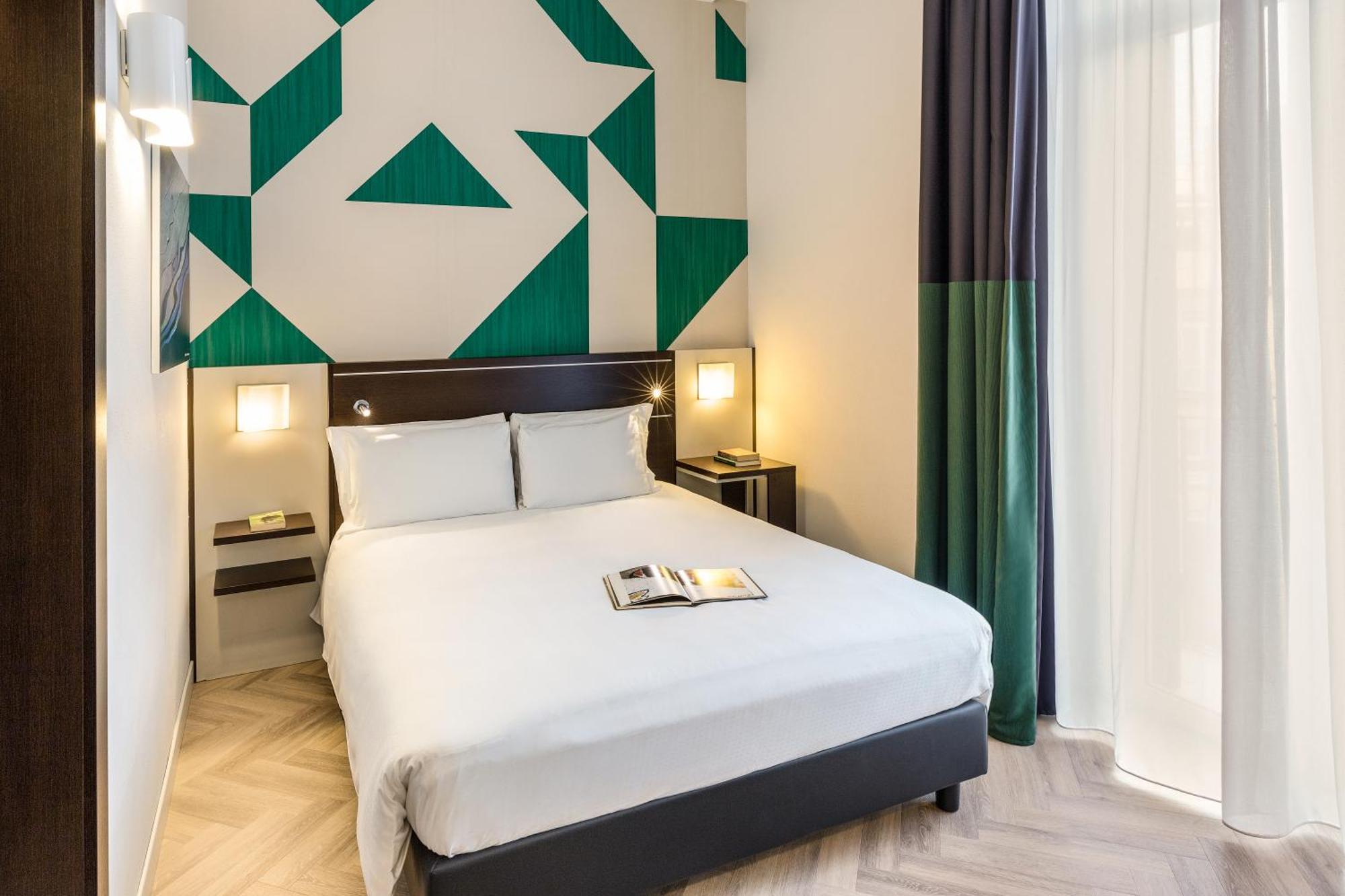 Mercure Napoli Centro Angioino Eksteriør billede